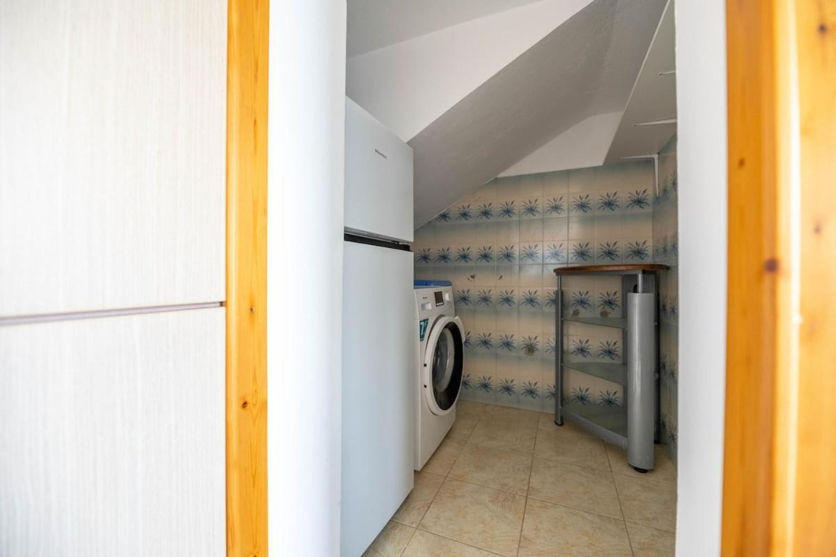 Springs Petronas Apartment Αρχάγγελος Εξωτερικό φωτογραφία
