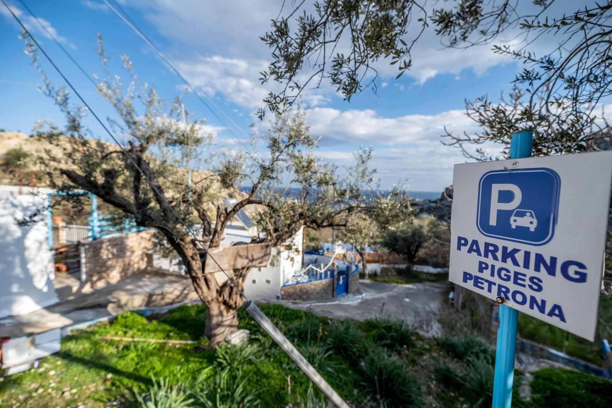 Springs Petronas Apartment Αρχάγγελος Εξωτερικό φωτογραφία